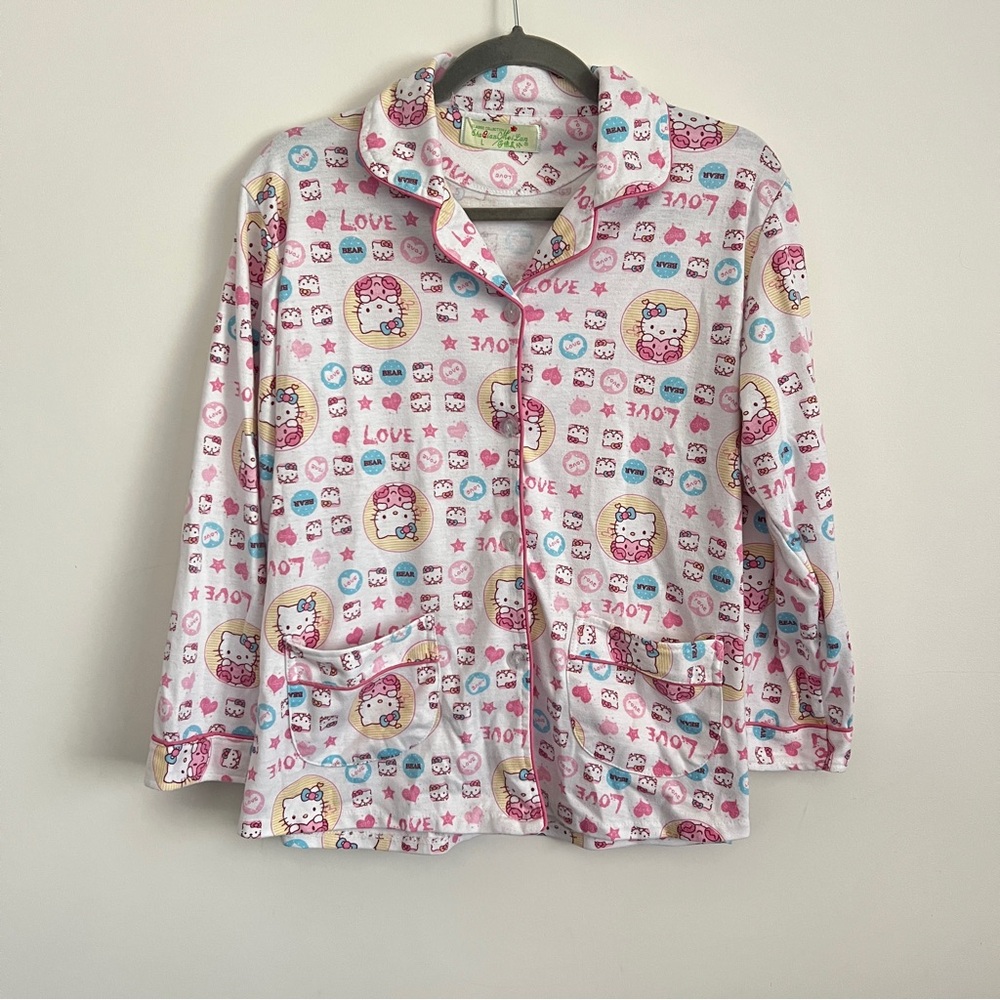 Hello Kitty Kawaii Button Up Pajama Top Pink White All Over Print Long Sleeve L